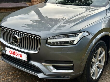 2019 Volvo XC90 II Рестайлинг 1, серебристый, 3690000 рублей, вид 4