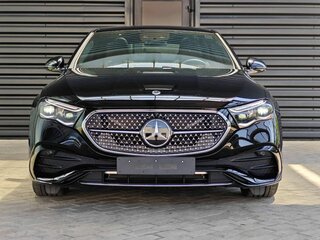2026 Mercedes-Benz E-Класс 300 VI (W214, S214), чёрный, 8990000 рублей, вид 2