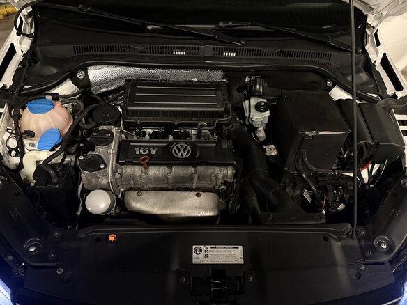 2013 Volkswagen Jetta VI, белый, 730000 рублей - вид 6