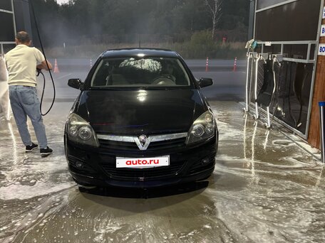 2009 Opel Astra GTC H Рестайлинг, чёрный, 250000 рублей, вид 1