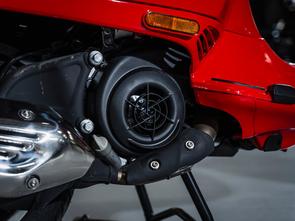 2025 Vespa LXV 125, красный, 500000 рублей - вид 14