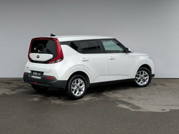 2019 Kia Soul III, белый, 1850000 рублей - вид 11