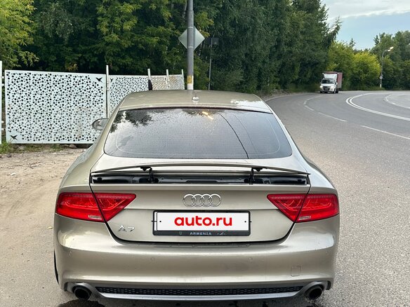 2013 Audi A7 S-tronic I (4G), бежевый, 2350000 рублей - вид 17