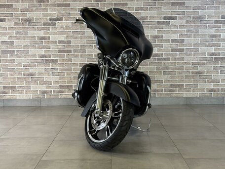 2014 Harley-Davidson Street Glide, чёрный, 1401000 рублей, вид 5