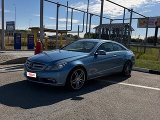 2010 Mercedes-Benz E-Класс 250 5G-Tronic IV (W212, S212, C207), голубой, 1100000 рублей, вид 1