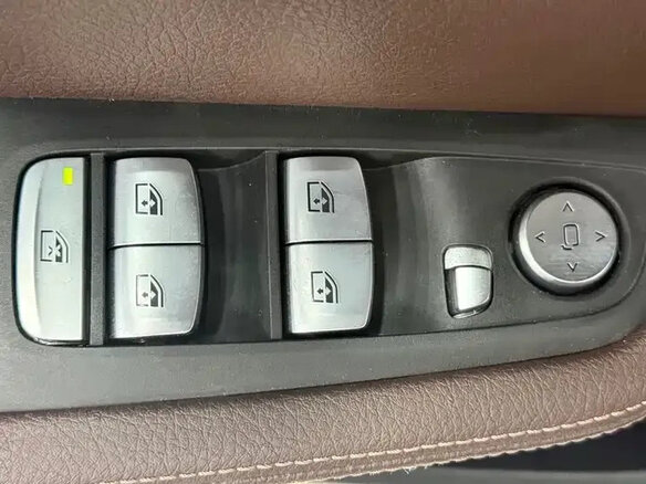 2022 BMW 1 серии 120i III (F52) Рестайлинг, белый, 1650000 рублей - вид 17