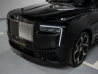 2025 Rolls-Royce Cullinan Black Badge I Рестайлинг (Series II), чёрный, 69000000 рублей, вид 5