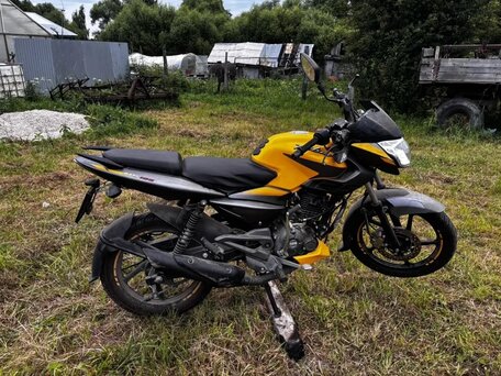 2021 Bajaj Pulsar 125, жёлтый, 150000 рублей, вид 3