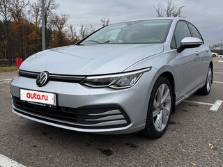 2020 Volkswagen Golf VIII, серебристый, 1980000 рублей, вид 2