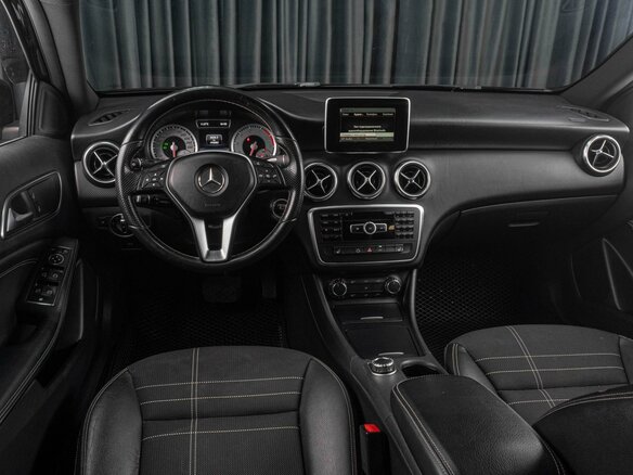 2014 Mercedes-Benz A-Класс 180 III (W176), чёрный, 1559000 рублей - вид 5