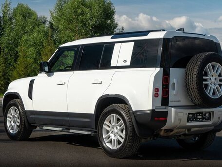 2021 Land Rover Defender 110 II, белый, 4630000 рублей, вид 4
