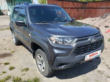 Lada (ВАЗ) Niva Travel I