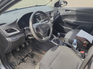 2022 Hyundai Solaris II Рестайлинг, серый, 1260000 рублей, вид 5