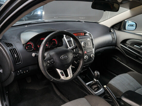 2012 Kia Ceed I Рестайлинг, серебристый, 699000 рублей - вид 10