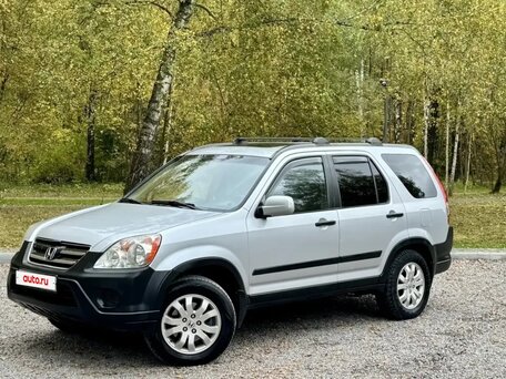 2004 Honda CR-V II Рестайлинг, серебристый, 700000 рублей, вид 1
