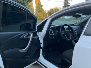 2012 Opel Astra J, белый, 475000 рублей, вид 5