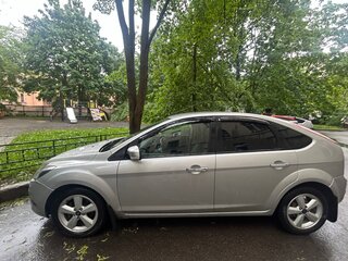 2008 Ford Focus II Рестайлинг, серебристый, 450000 рублей, вид 4