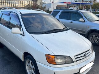 1999 Toyota Ipsum I (M10), белый, 420000 рублей, вид 2