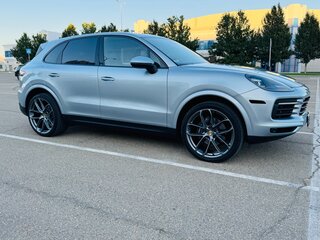 2019 Porsche Cayenne III, серый, 6400000 рублей, вид 1