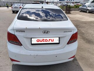 2015 Hyundai Solaris I Рестайлинг, белый, 480000 рублей, вид 3