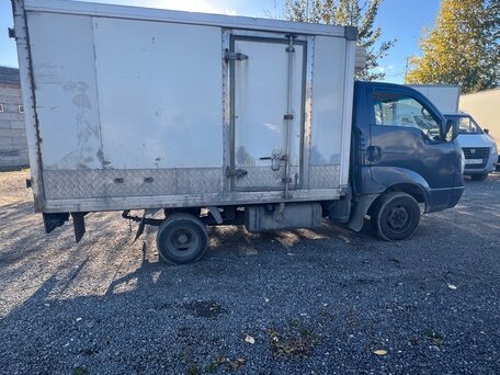 2011 Kia Bongo, синий, 700000 рублей, вид 4
