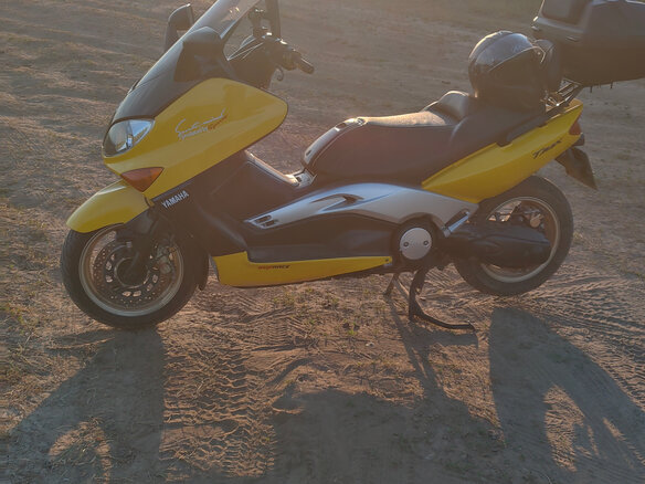 2001 Yamaha TMAX, жёлтый, 280000 рублей - вид 2