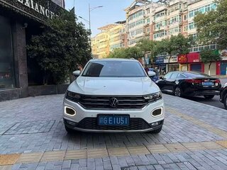 2022 Volkswagen T-Roc I (China Market), белый, 1390000 рублей, вид 2