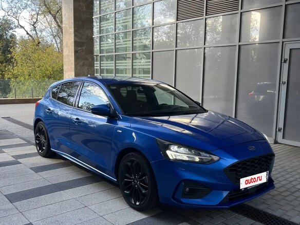 2019 Ford Focus IV, синий, 1520000 рублей
