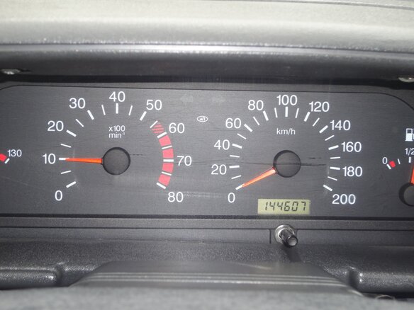 2004 Lada (ВАЗ) 2111, серебристый, 150000 рублей - вид 12