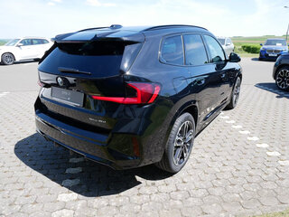 2026 BMW X1 18d sDrive III (U11/U12), чёрный, 5654000 рублей, вид 5