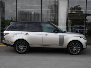 2018 Land Rover Range Rover IV Рестайлинг, серый, 6900000 рублей, вид 4