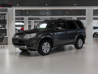 Ford Escape II