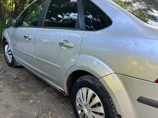 2007 Ford Focus II, серебристый, 220000 рублей, вид 2