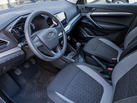 2024 Lada (ВАЗ) Vesta I Рестайлинг (NG), белый, 1044363 рублей, вид 5