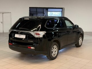 2013 Mitsubishi Outlander III, чёрный, 1149000 рублей, вид 5