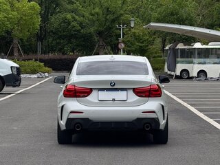 2022 BMW 1 серии 120i III (F52) Рестайлинг, белый, 1870095 рублей, вид 4