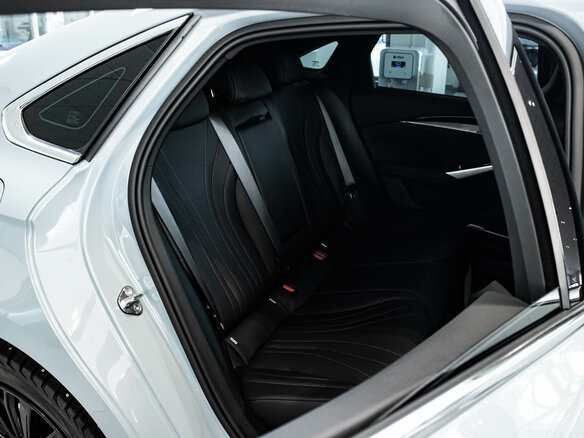 2026 Geely Preface I, серый, 3329990 рублей - вид 34