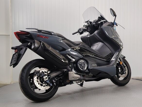 2021 Yamaha TMAX, серый, 1189000 рублей - вид 7