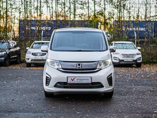 2015 Honda Stepwgn V, белый, 1510000 рублей, вид 3