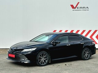 2019 Toyota Camry VIII (XV70), чёрный, 3050000 рублей, вид 1