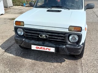 2012 Lada (ВАЗ) 2121 (4x4) I Рестайлинг, белый, 240000 рублей, вид 2