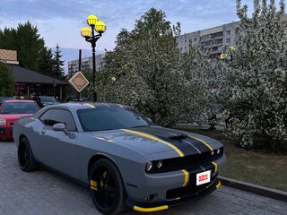 2020 Dodge Challenger III Рестайлинг 2, серый, 4300000 рублей, вид 1