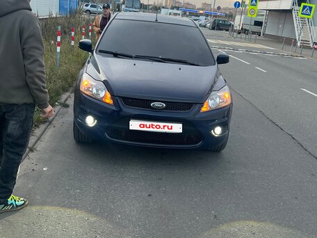 2011 Ford Focus II Рестайлинг, синий, 470000 рублей, вид 2