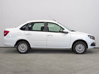 2024 Lada (ВАЗ) Granta I Рестайлинг, белый, 620000 рублей, вид 4