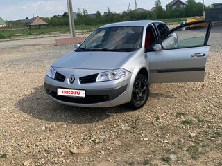 2006 Renault Megane II Рестайлинг, серебристый, 295000 рублей, вид 1