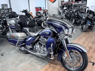 2016 Harley-Davidson CVO Limited, синий, 1799000 рублей, вид 2