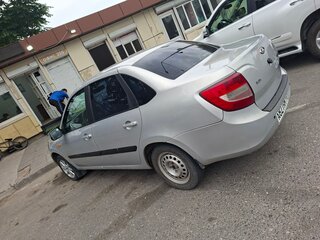 2013 Lada (ВАЗ) Granta I, серебристый, 225000 рублей, вид 3