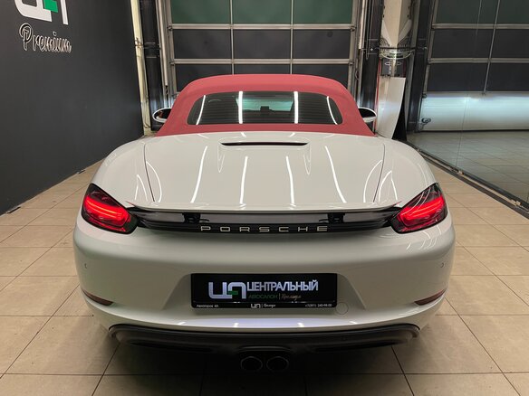 2018 Porsche Boxster IV 718 (982), белый, 6700000 рублей - вид 4