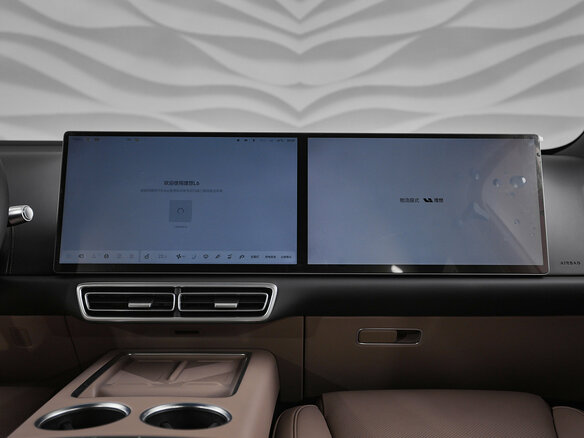 2025 Li Auto (Lixiang) L6 I, серебристый, 7848600 рублей - вид 17