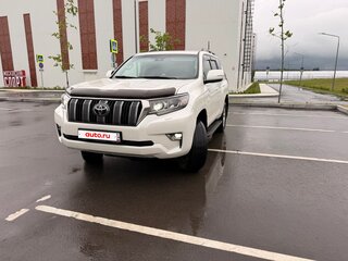 2022 Toyota Land Cruiser Prado 150 Series Рестайлинг 3, белый, 5150000 рублей, вид 2